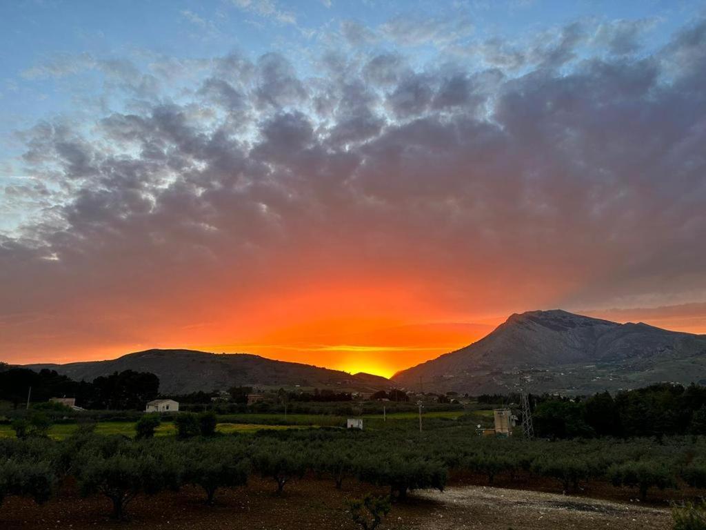 Civetta Blu Bed & Breakfast Castellammare del Golfo Bagian luar foto